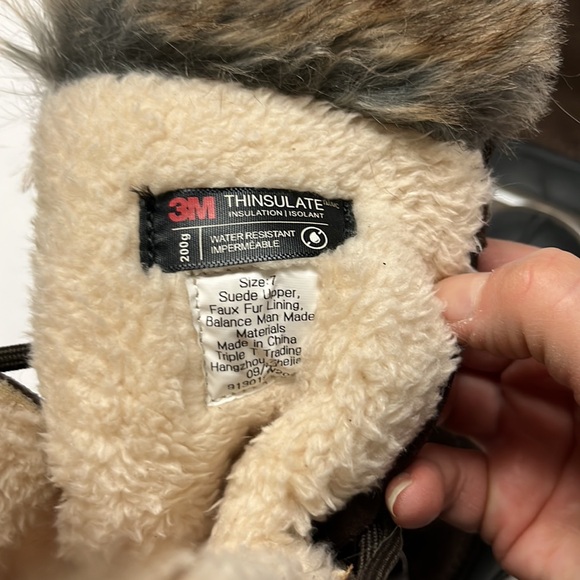 Northside brown suede boots with faux fur - Picture 7 of 8